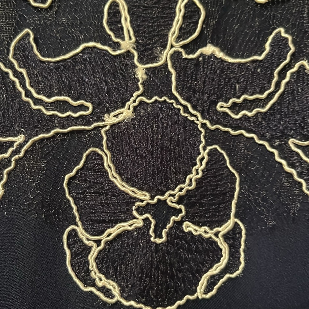 Tadashi Shoji “Barbara” Lace-pattern Size 14. Navy w/white #10209 - Picture 4 of 9